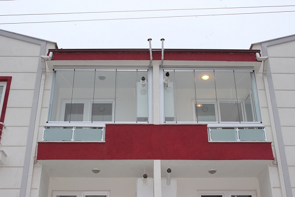 cam balkon kapama sistemleri